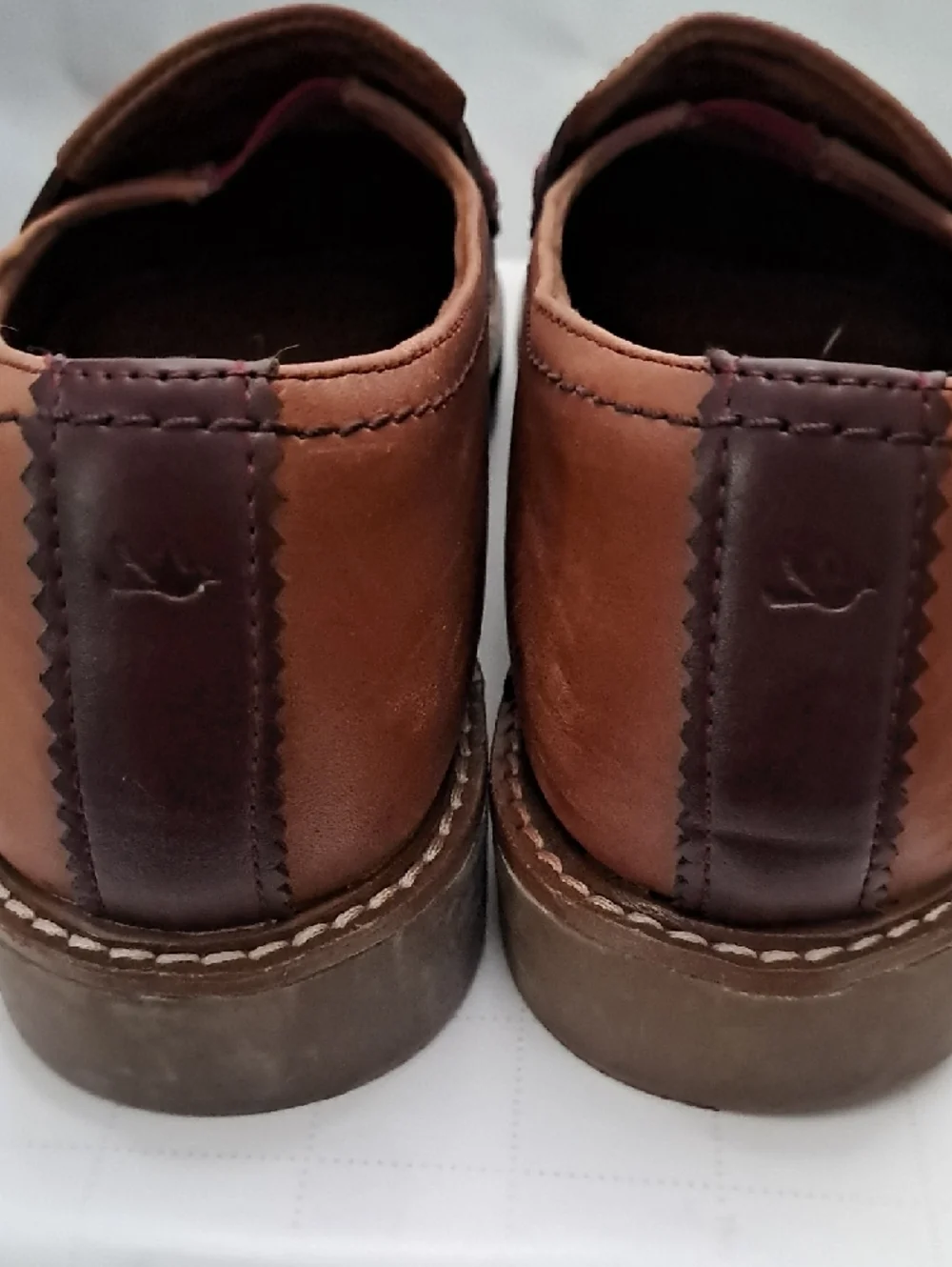 Cobb Hill Women's Size 8 Slip-On Leather  Loafers